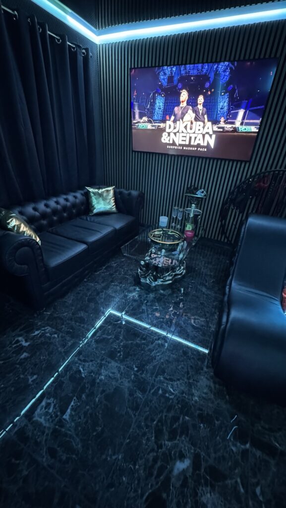 Apartament dla dorosłych